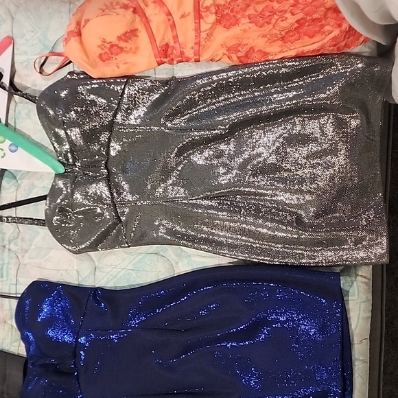 Bebe and Guess party dresses - Picture 2 of 6